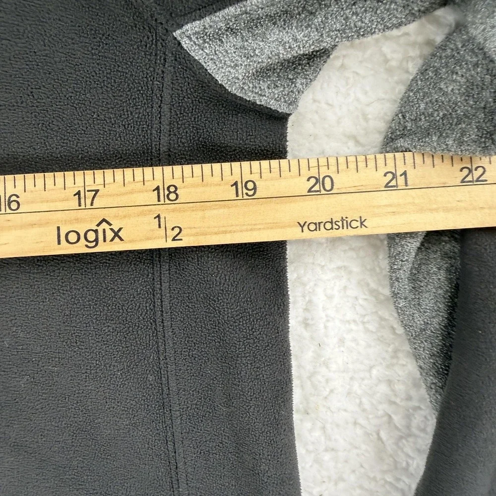 The North Face Jacket Boys XL Black Gray Fleece 1/4 Zip Pullover‎ Colorblock